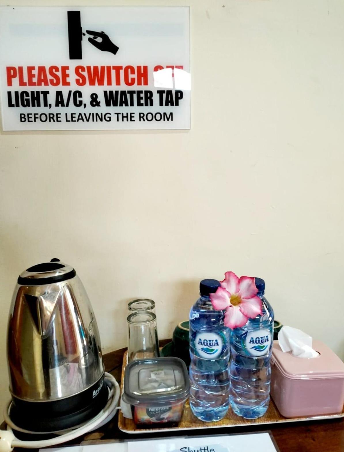 Kaia Lovina Guest House Junior Suite Dış mekan fotoğraf