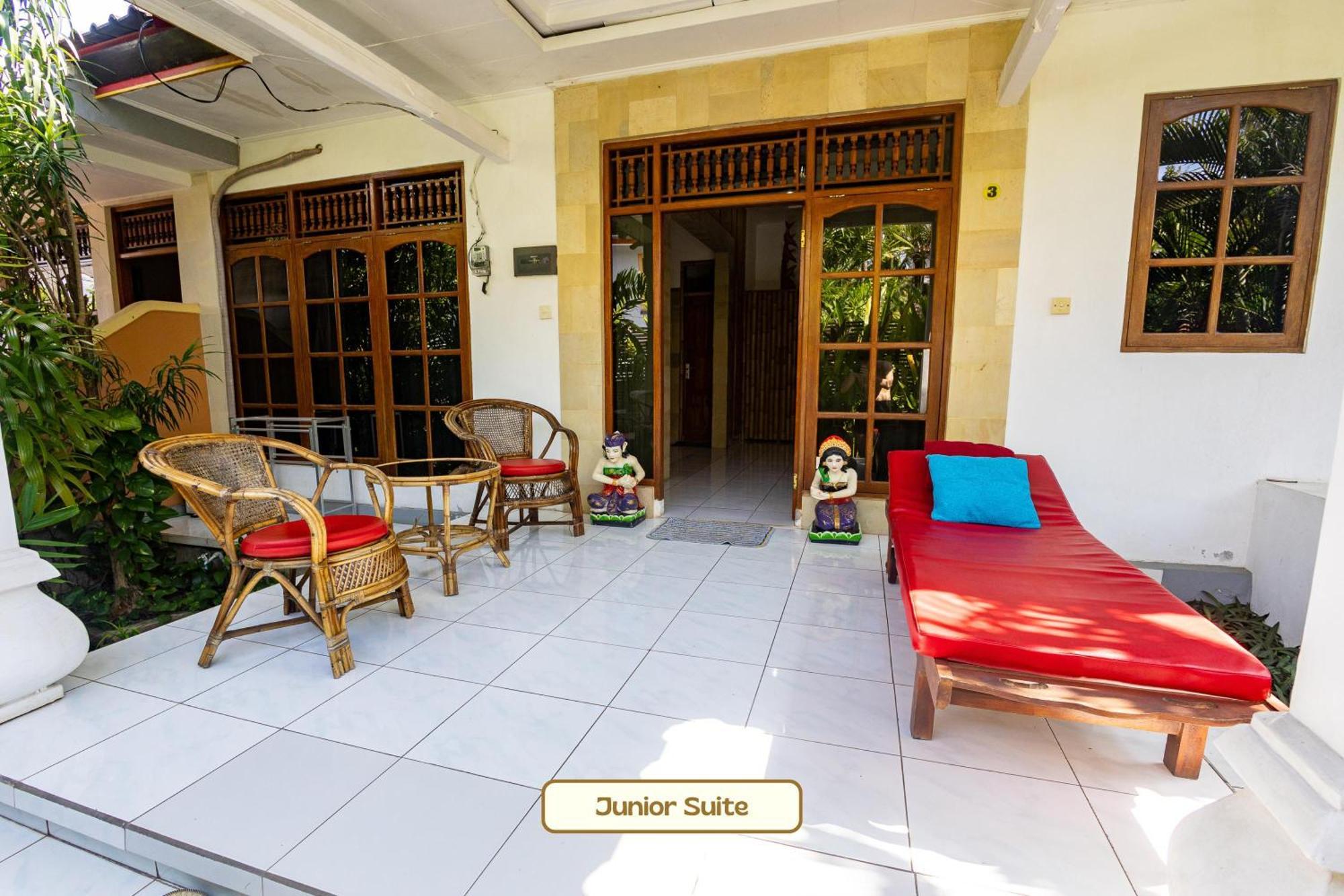 Kaia Lovina Guest House Junior Suite Dış mekan fotoğraf
