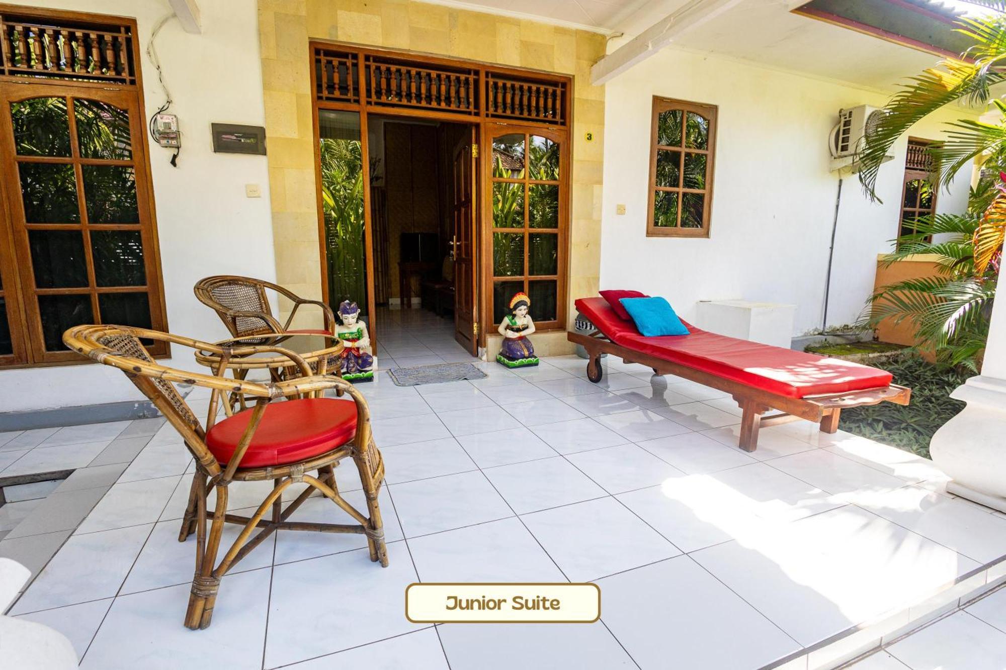 Kaia Lovina Guest House Junior Suite Dış mekan fotoğraf
